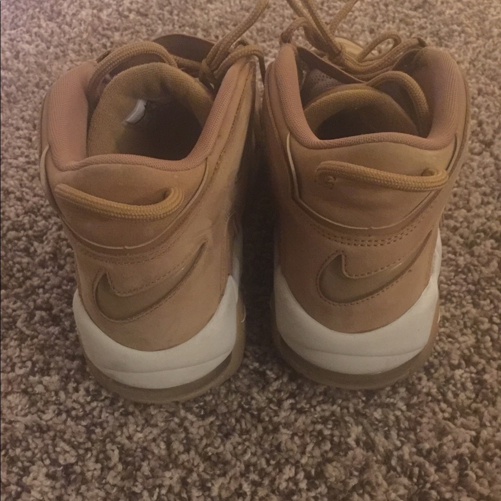 Men’s Nike Uptempo